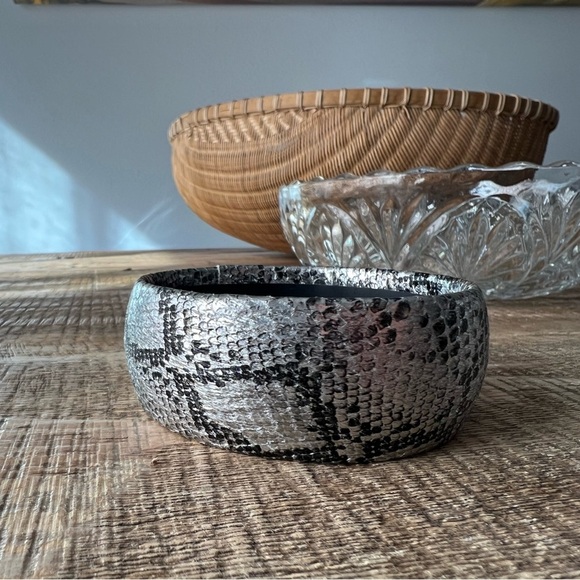 Faux Snakeskin Textured Statement Bangle | Metallic Silver & Black Wide Bracelet - Picture 1 of 2